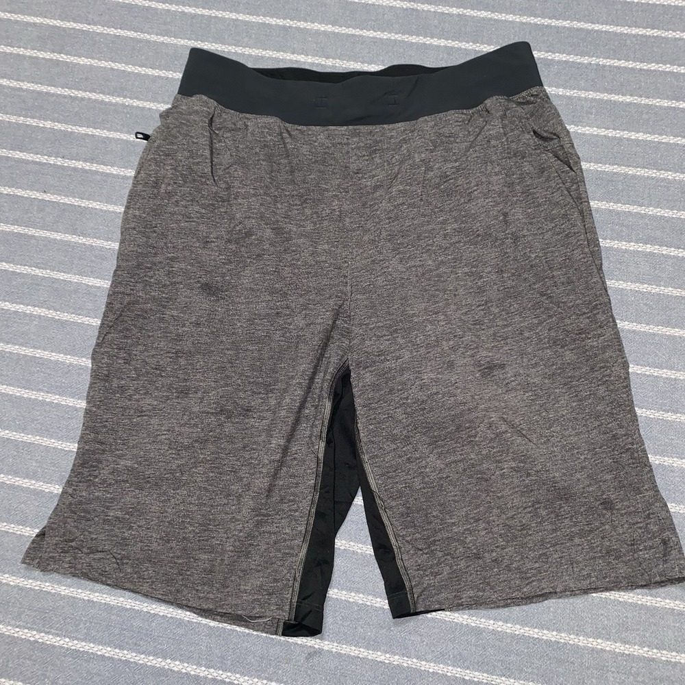 Lululemon Men's Grey T.H.E. Linerless Shorts Medium Men's Athletic